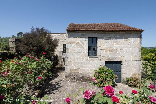 Finca en venta en Beade (Orense)