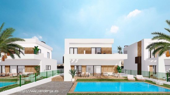  Villa en venta a estrenar en Finestrat (Alicante) 