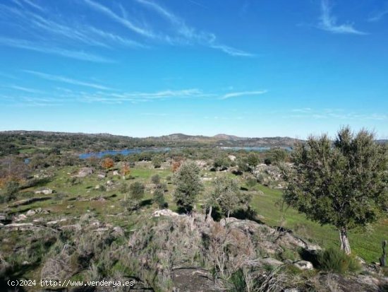 Finca en venta en Valencia de Alcántara (Cáceres)