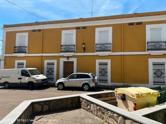 Villa en venta en Herguijuela (Cáceres)