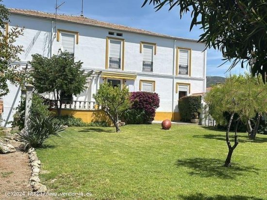 Villa en venta en Herguijuela (Cáceres)