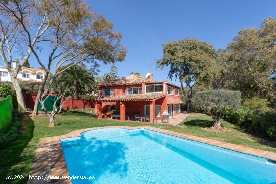  Villa en venta en Marbella (Málaga) 