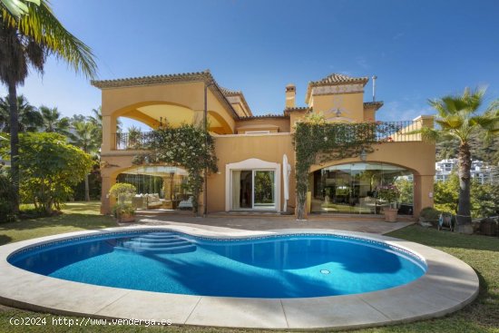  Villa en venta a estrenar en Benahavís (Málaga) 