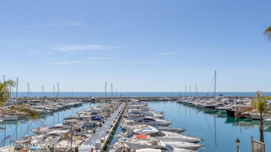  Apartamento en venta en Marbella (Málaga) 