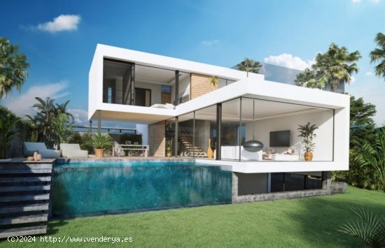  Villa en venta en Estepona (Málaga) 