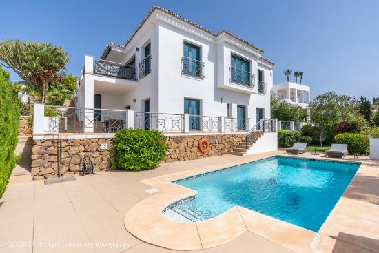 Villa en venta en Marbella (Málaga)