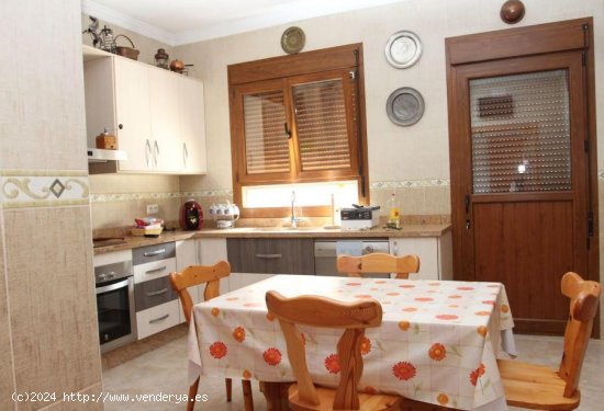 Casa en venta en Cuevas del Becerro (Málaga)