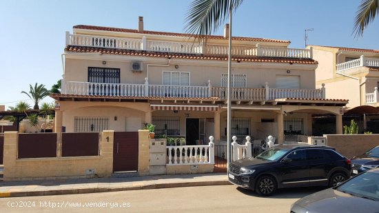  Chalet en venta en Pilar de la Horadada (Alicante) 