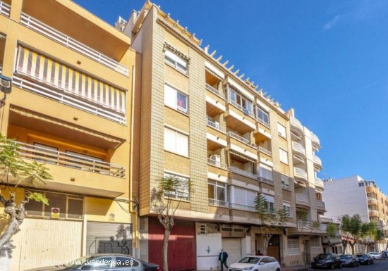  Apartamento en venta en Torrevieja (Alicante) 