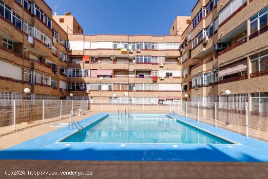 Apartamento en venta en Torrevieja (Alicante)