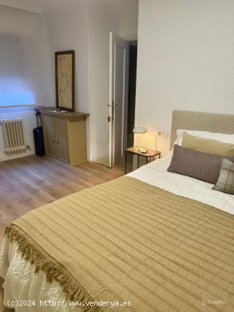 Apartamento en alquiler en Granada (Granada)