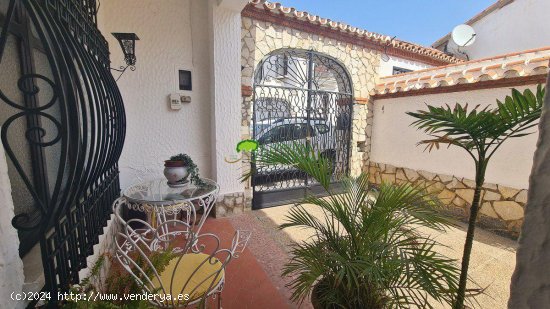 Chalet en venta en Vélez-Málaga (Málaga)