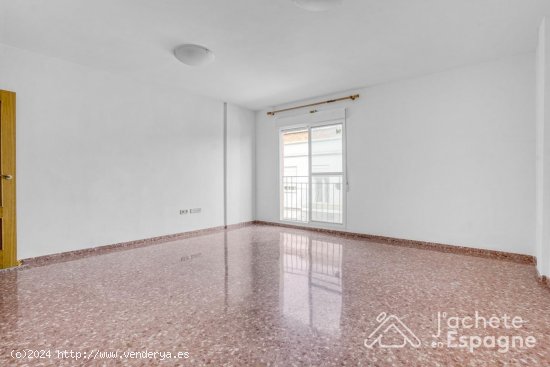 Apartamento en venta en Simat de la Valldigna (Valencia)