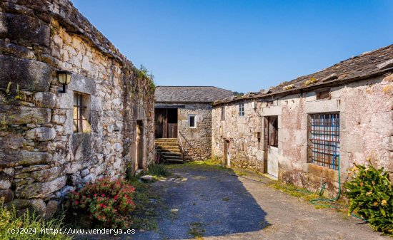 Villa en venta en Ourol (Lugo)