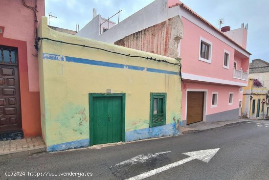 Parcela en venta en Santa María de Guía (Las Palmas)