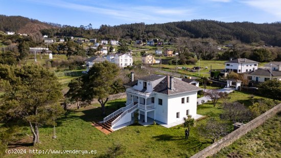 Casa en venta en Viveiro (Lugo)