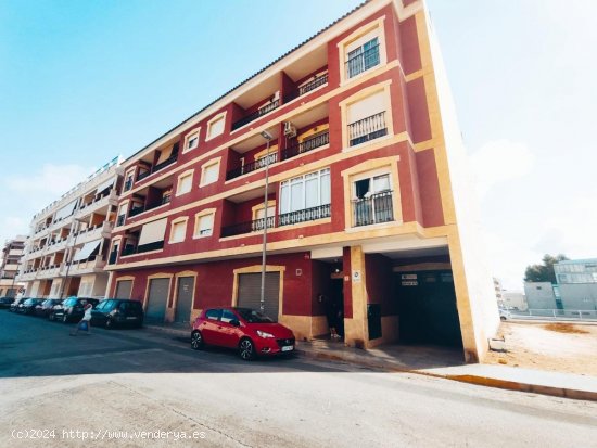  Apartamento en venta en Almoradí (Alicante) 