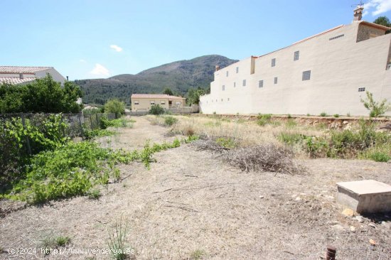 Parcela en venta en Benigembla (Alicante)