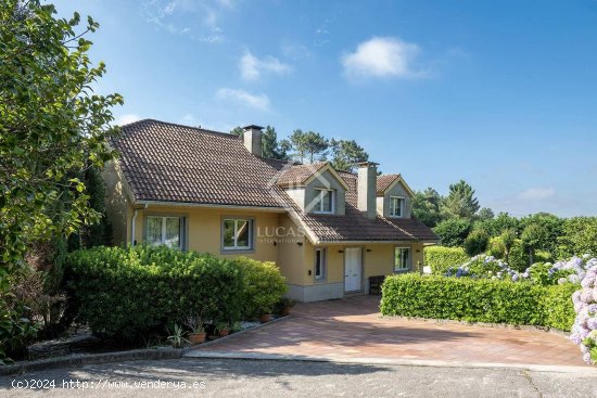 Casa en venta en A Pobra do Caramiñal (La Coruña)