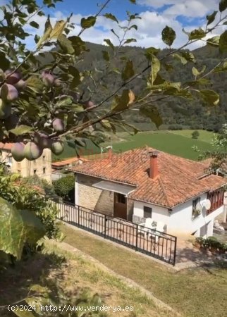 Casa en venta a estrenar en Pravia (Asturias)