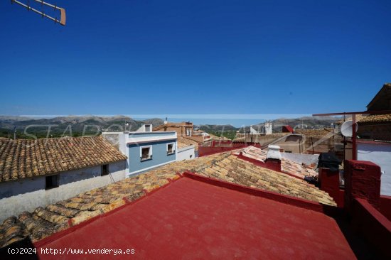 Casa en venta en Benidoleig (Alicante)