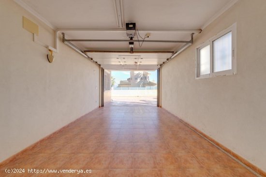 Villa en venta en Rojales (Alicante)