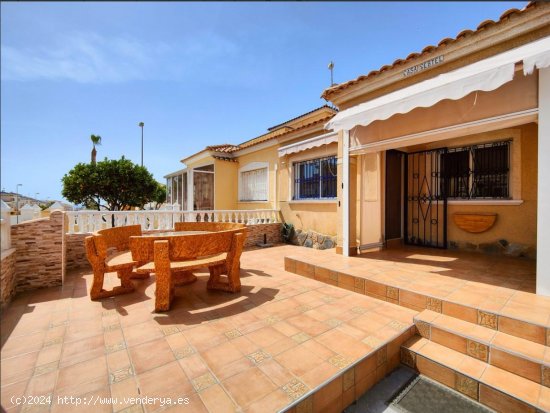 Bungalow en venta en Orihuela (Alicante)