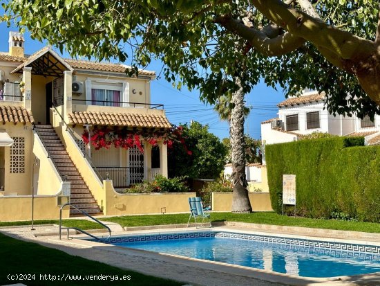 Bungalow en venta en San Miguel de Salinas (Alicante)