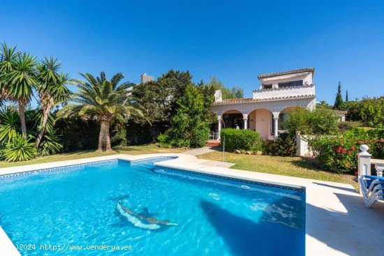  Villa en venta en Marbella (Málaga) 