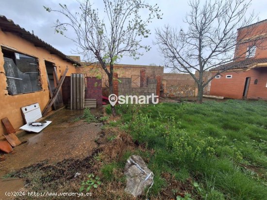 Chalet en venta en Onzonilla (León)