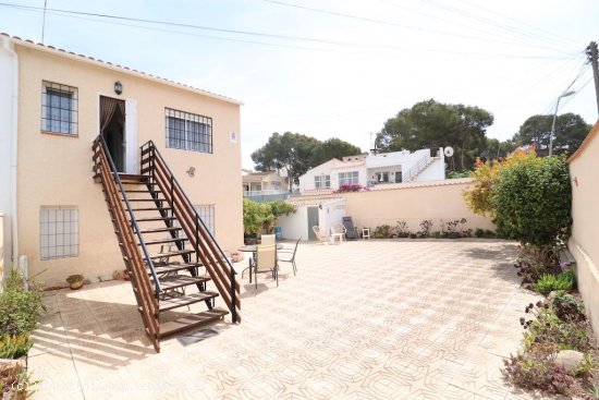 Bungalow en venta en Torrevieja (Alicante)