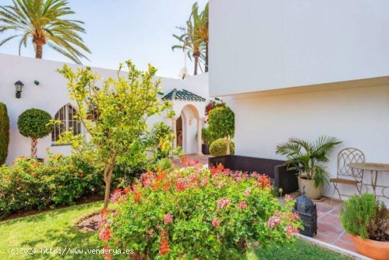 Casa en venta a estrenar en Marbella (Málaga)