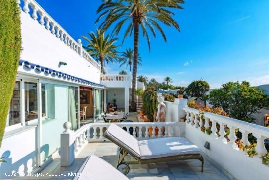 Casa en venta a estrenar en Marbella (Málaga)