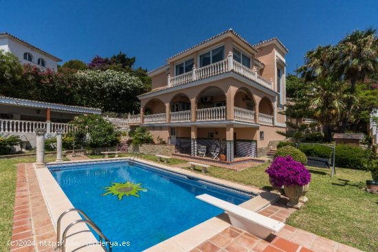 Villa en venta en Benalmádena (Málaga)