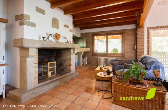 Casa en venta en Porqueres (Girona)