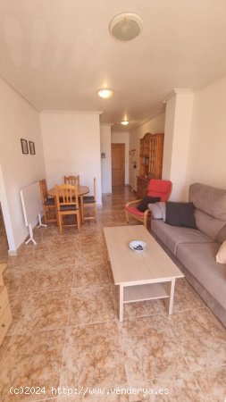  Piso en venta en Torrevieja (Alicante) 