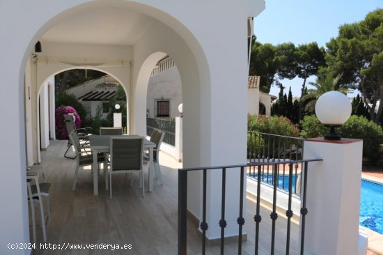 Villa en alquiler en Moraira (Alicante)