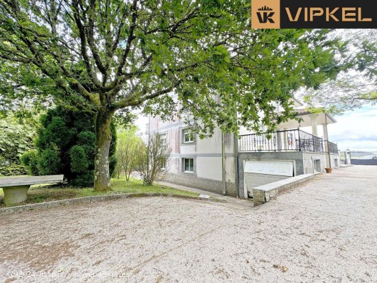 Casa en venta en Santiago de Compostela (La Coruña)