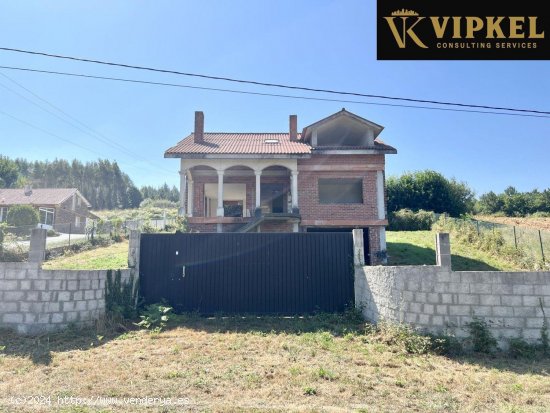 Casa en venta en Abegondo (La Coruña)