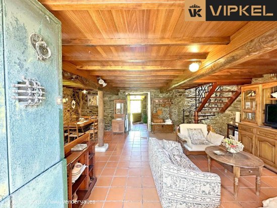 Casa en venta en Bergondo (La Coruña)