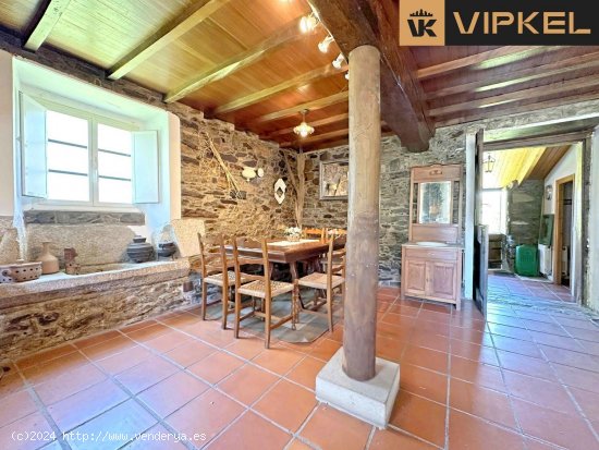 Casa en venta en Bergondo (La Coruña)