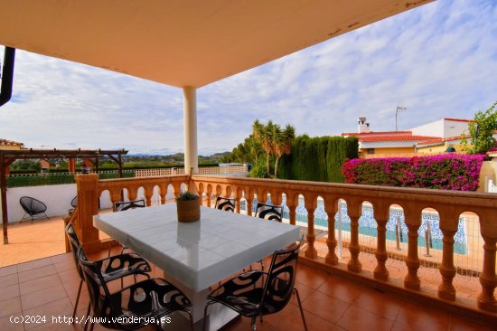 Villa en venta en Montroy (Valencia)