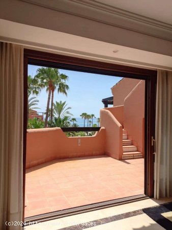 Dúplex en venta en Estepona (Málaga)