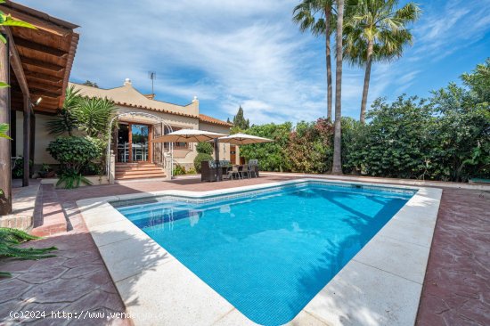  Villa en venta en Marbella (Málaga) 