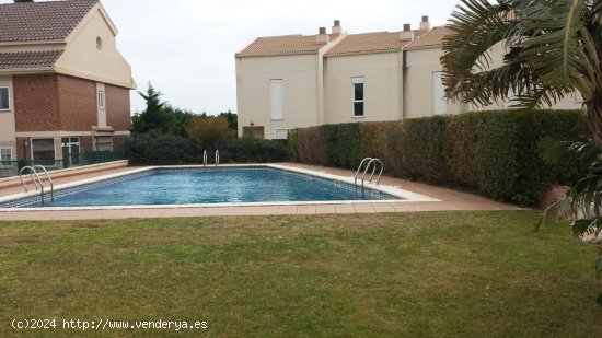 Chalet en venta en L Hospitalet de l Infant (Tarragona)