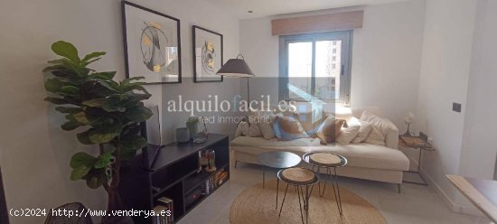 VENTA - EXCELENTE PISO EN FUENGIROLA A 250MTS DEL PUERTO DEPORTIVO - REFORMADO A ESTRENAR