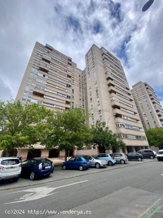 AMPLIA VIVIENDA EN BARAÑAIN