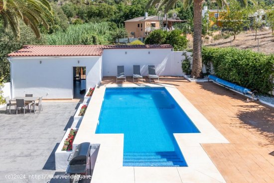 Villa en venta en Coín (Málaga)