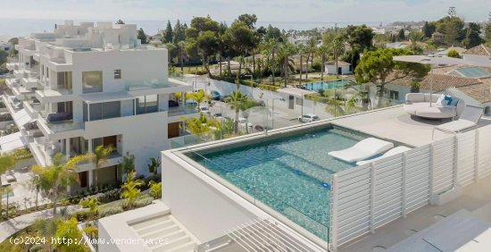  Piso en venta en Estepona (Málaga) 