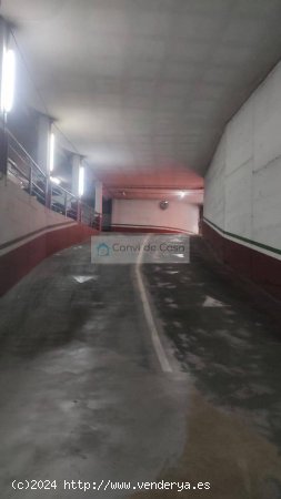 EN VENTA DOS PLAZAS DE PARQUING PARA COCHE GRANDE Y MOTO FINCA SEMINUEVA